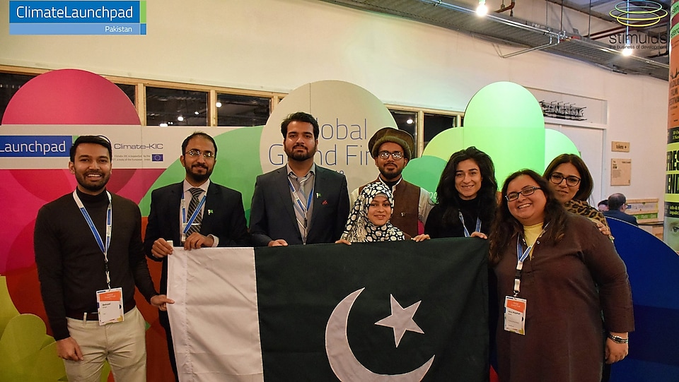 Team Pakistan at ClimateLaunchpad Global Grand Final with Behzad Khan - Global Commercial Social Cause Advisor at Shell
